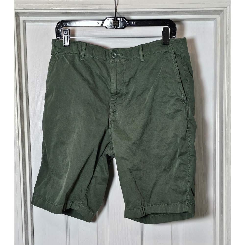 Uniqlo Chino Shorts Mens‎ Size Medium Army Green 10" Inseam Drawstring